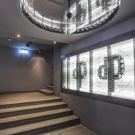 Hotel Lucas